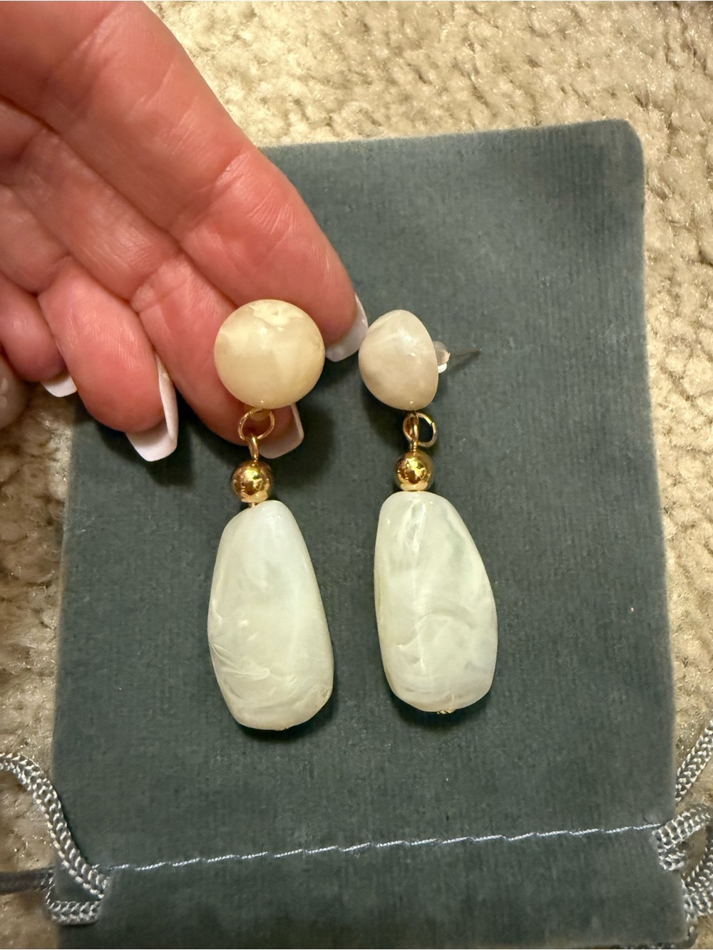 Elegant Cream Drop Dangle Earrings with Gold Accents